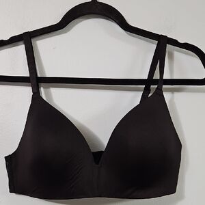H&M Black Seamless Padded Bra Intimates & Sleepwear Size 36C